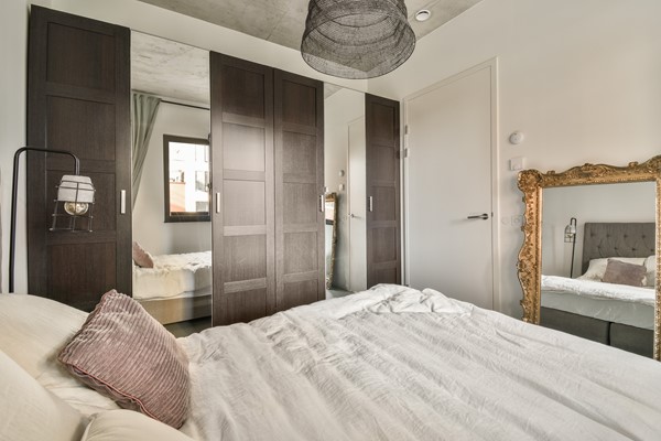 Medium property photo - Hellingstraat 12, 1033 WW Amsterdam